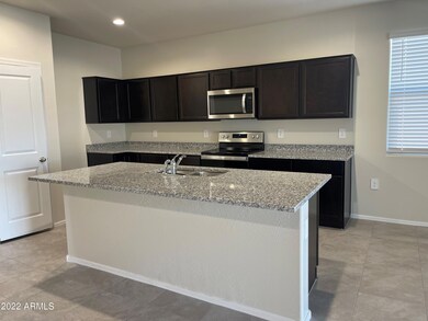 463Kitchen