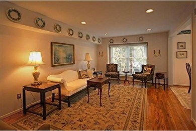 73 Shelbourne Ct, Chesterbrook, PA 19087 - photo 3