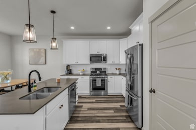 5829 W Lake Ave, South Jordan, UT 84009 - photo 7