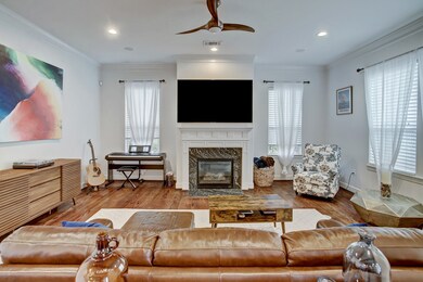 2625 Arlington St, Houston, TX 77008 - photo 7