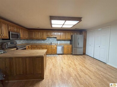 355 Edmonds Rd, Smiths Grove, KY 42171 - photo 5