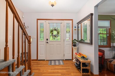 7-web-or-mls-57DensionRd_07