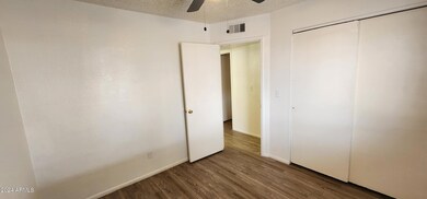 322 N Mcqueen Rd unit B, Chandler, AZ 85225 - photo 6