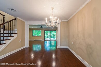 11_10Dining_Room_mls