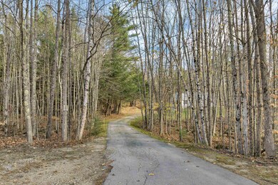 9 Jennifer Cir, Wolfeboro, NH 03894 - photo 5