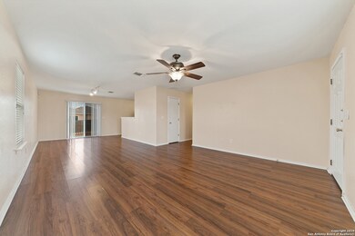 11263 Dublin Woods, San Antonio, TX 78254 - photo 5