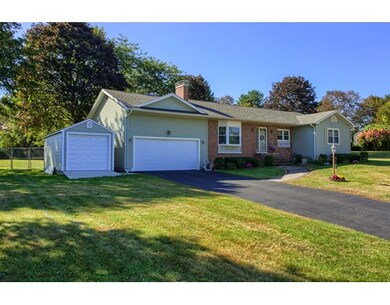 27 Dottie Ln, Methuen, MA 01844 - photo 2