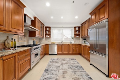 11749 Goshen Ave unit 102, Los Angeles, CA 90049 - photo 6