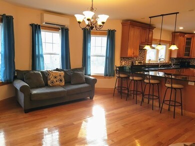 381-383 Linwood Ave unit 2, Newton, MA 02460 - photo 4