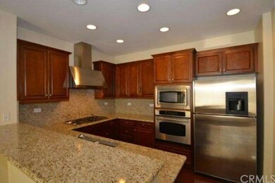 Kitchen. View #1