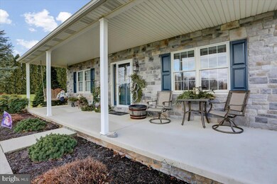 858 Pine Stump Rd, Chambersburg, PA 17202 - photo 3