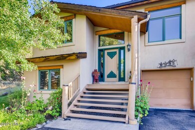 Exterior Front Entry