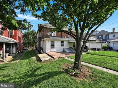 540 Franklin St, West Reading, PA 19611 - photo 4