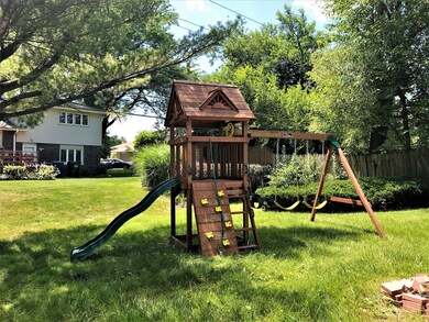 2803 Greenwood Rd, Hazel Crest, IL 60429 - photo 5