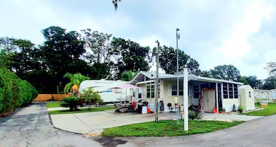 3642 Langley Ln, Zephyrhills, FL 33541 - photo 4