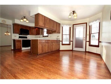 Kitchen. Enjoy all your meals in your eat in kitch