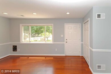 6812 Flagstaff St, Hyattsville, MD 20785 - photo 7