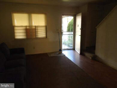 2915 Grantley Ave, Baltimore, MD 21215 - photo 3