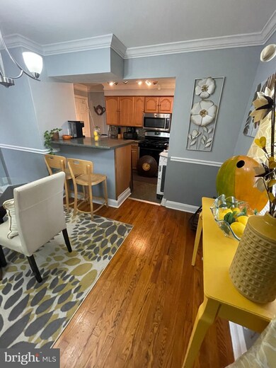 430 S Wickham Rd, Baltimore, MD 21229 - photo 6