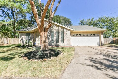 8046 Split Pine Dr, Houston, TX 77040 - photo 5