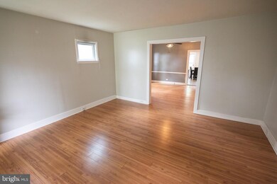 1212 Stirling St, Coatesville, PA 19320 - photo 6