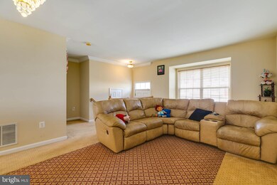 6807 Avalon Isle Way, Gainesville, VA 20155 - photo 6