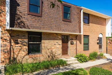 1865 Willoway Cir N unit 1865, Columbus, OH 43220 - photo 2