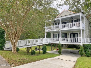 297 Broad St, Oriental, NC 28571 - photo 2