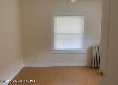 608 W Locust St, Scranton, PA 18504 - photo 7