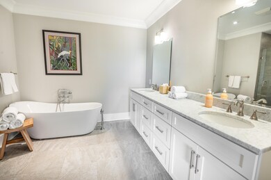 155 Wingo Way unit 426, Mount Pleasant, SC 29464 - photo 6