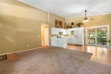 12 Cobb Cir, Bella Vista, AR 72715 - photo 7