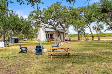 820 Glenn Crest Dr, Blanco, TX 78606 - photo 4