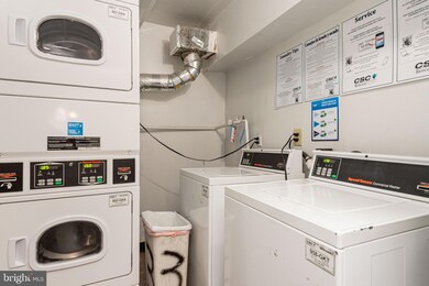 6011 Emerson St unit 310, Bladensburg, MD 20710 - photo 3