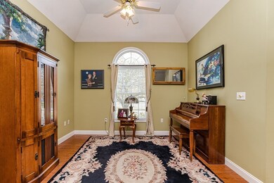 50 Holly Ln, Dracut, MA 01826 - photo 4