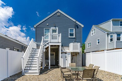 307 Sampson Ave Seaside-large-014-008-30