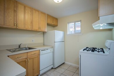 1620 Hawthorne St unit 2, Houston, TX 77006 - photo 3