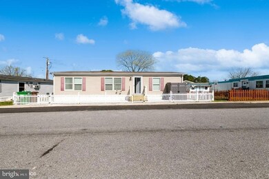 11003 Grays Corner Rd unit 88, Berlin, MD 21811 - photo 3