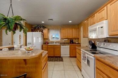 3031 Jamaica Blvd S.-10