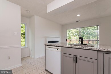 18142 Windsor Hill Dr, Olney, MD 20832 - photo 7