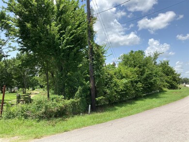 302 Walsh Rd, Rosenberg, TX 77471 - photo 4