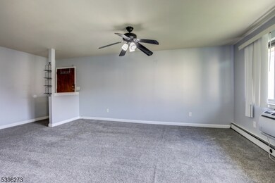 401 Highway22b43u5 unit E, North Plainfield Boro, NJ 07060 - photo 4