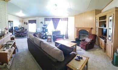 259 Big Salty Ln, Springtown, TX 76082 - photo 3