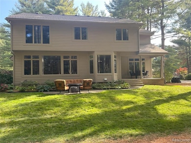 9112 Roger Scott Trail, Brighton, MI 48116 - photo 4