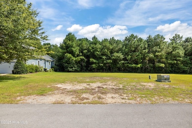 105 Ellery St, Newport, NC 28570 - photo 3