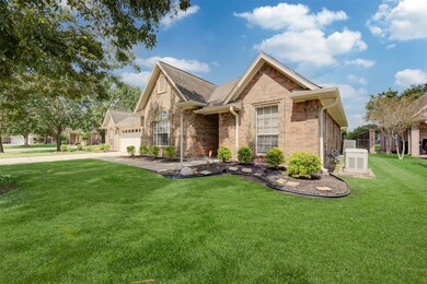 2210 Troon Dr, Alvin, TX 77511 - photo 4