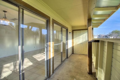 2314 Capitan Unit A Dr, Corpus Christi, TX 78414 - photo 5