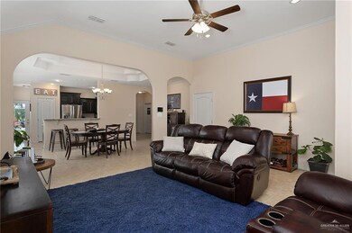 3705 Oriole Dr, Mission, TX 78572 - photo 3