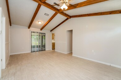 018-photo-living-room-13788129