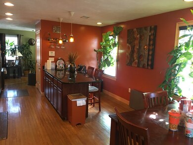 8 Beechwood St, Dorchester, MA 02121 - photo 4