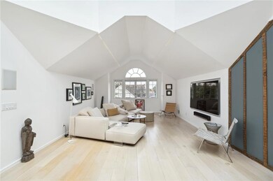 2427 Camp St unit E, New Orleans, LA 70130 - photo 5